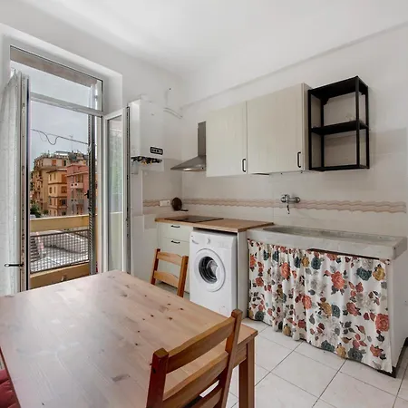 Casa Rostan Daire