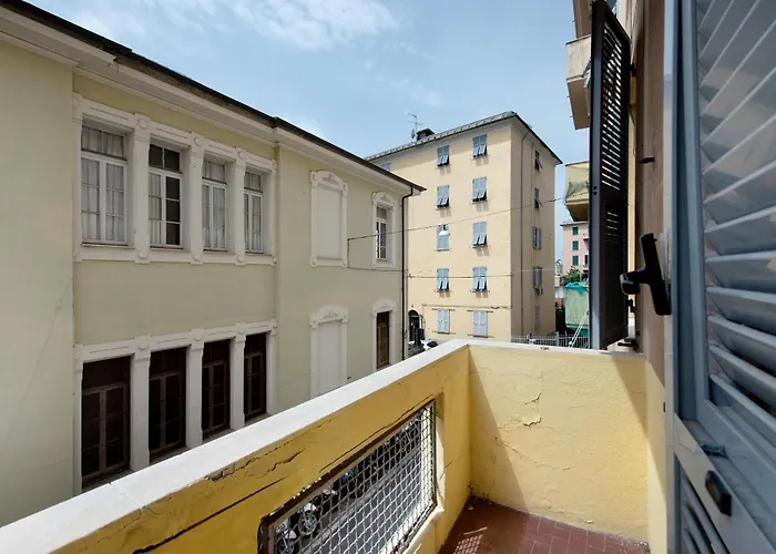 Casa Rostan 아파트 *