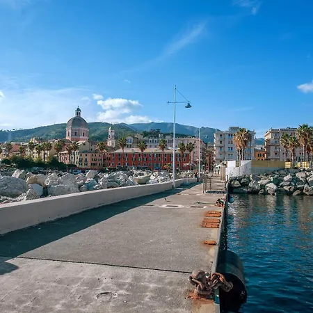 דירה Casa Rostan ג'נובה