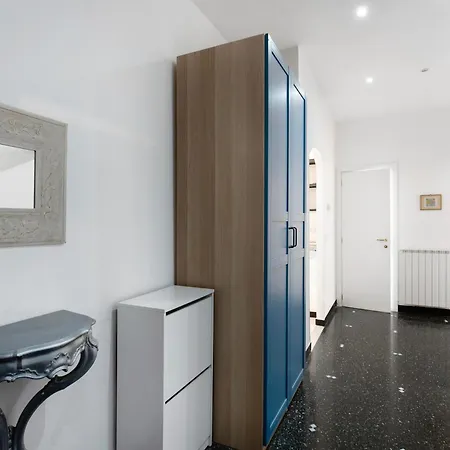 Casa Rostan דירה *